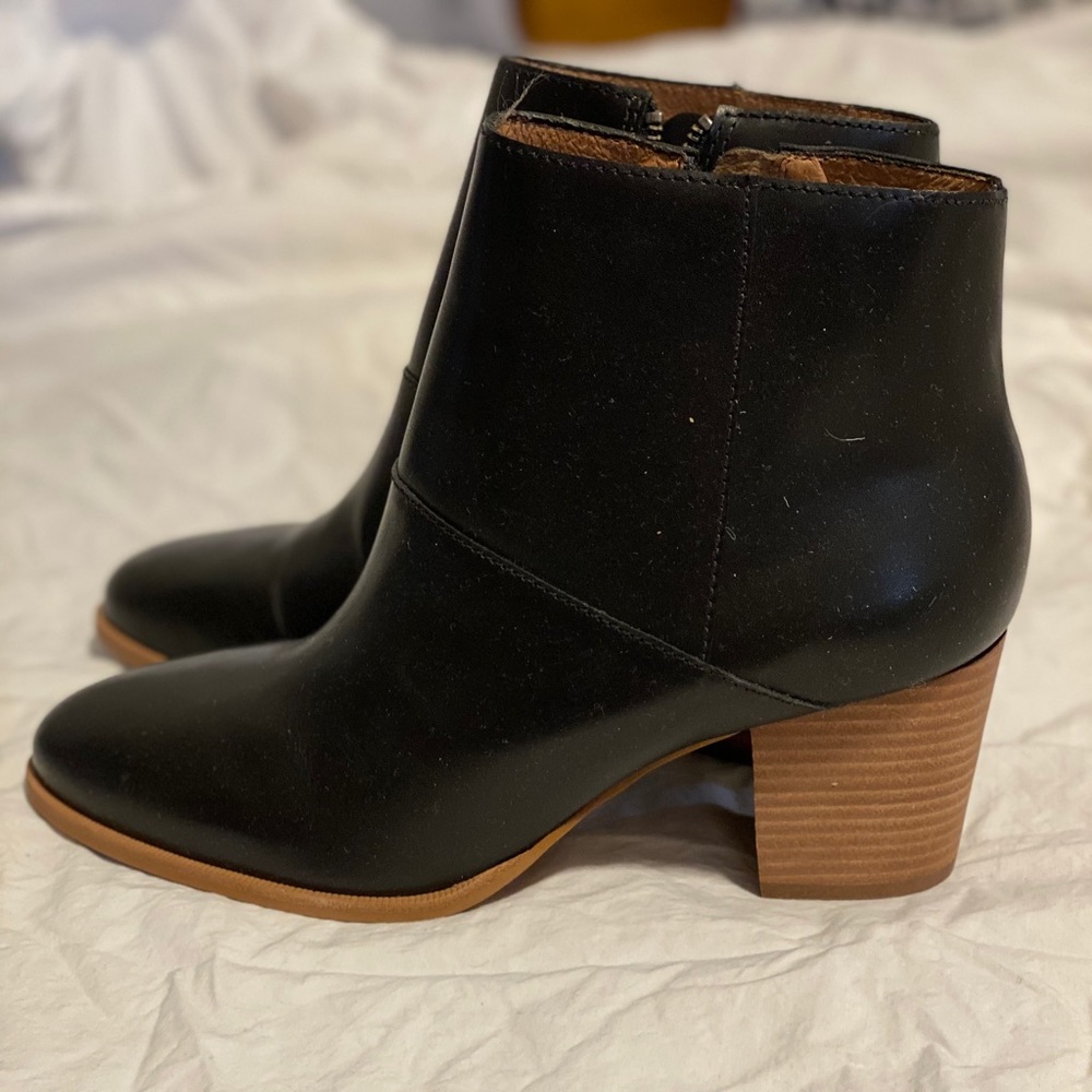 Madewell Leather Stacked-Heel Booties (Rosie)